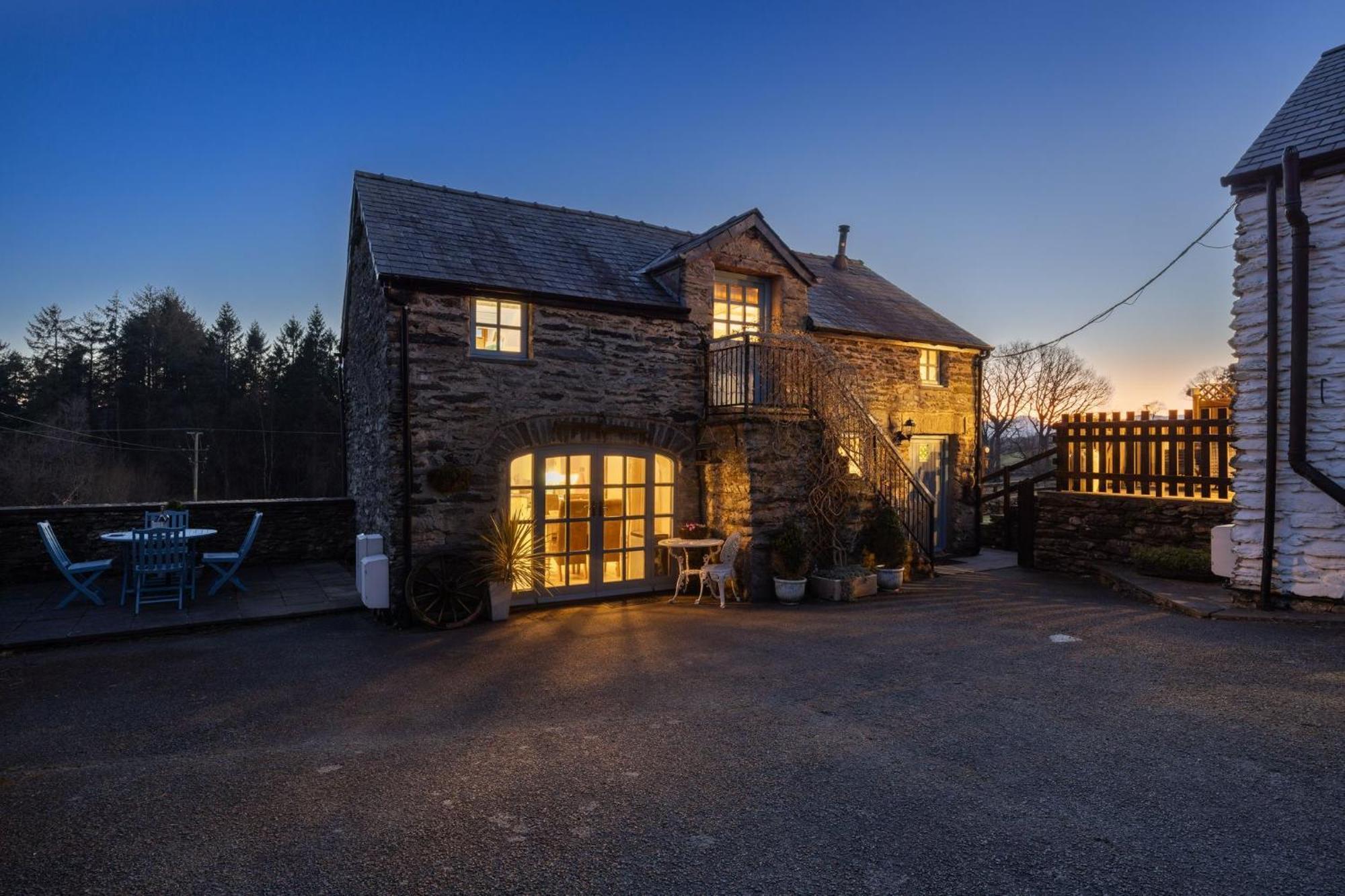 Old Coach House, Betws Y Coed, Snowdonia Villa ภายนอก รูปภาพ