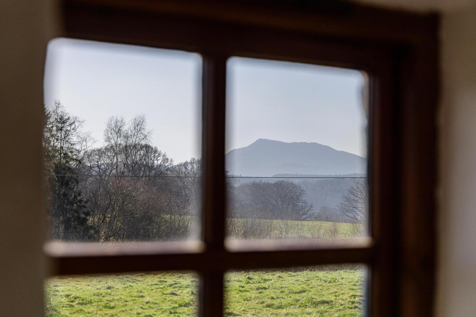 Old Coach House, Betws Y Coed, Snowdonia Villa ภายนอก รูปภาพ